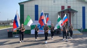 День Государственного флага Российской Федерации. Проходка с флагами.