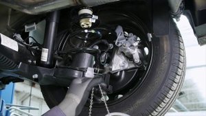 Удаление воздуха из гидравлической тормозной системы на автомобилях Opel