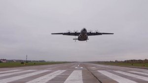 Полеты Ан-22 «Антей» при низкой облачности в Тверской области