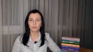 Книги из серии "ЛАРЕЦ ТАРО". Насколько полезны при проработке новых колод? Стоит ли их приобретать?