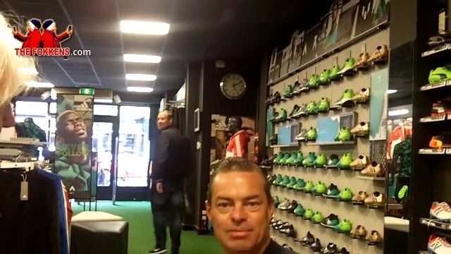 De Ajax sport shop смотреть онлайн