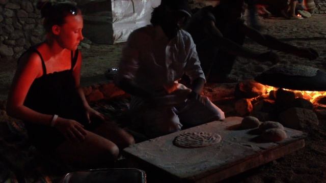 IMG 0803 - Египет-1 - бедуины готовят хлеб смотреть онлайн