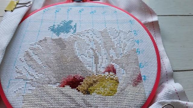 Алиса в стране цветов. Белые маки. Продвижения за октябрь. Вышивка крестиком.
