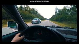 bmw E34 2 литра против приоры 126 мотор 98 сил !