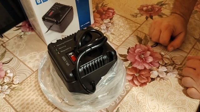 Стабилизатор напряжения SVEN VR L1000 распаковка