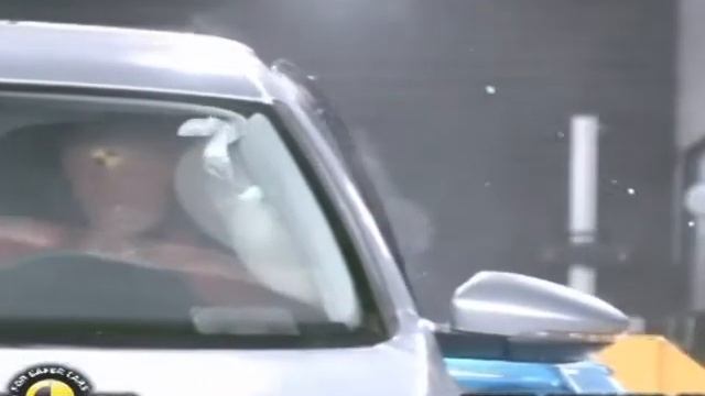 2012 VW Jetta CRASH TEST смотреть онлайн