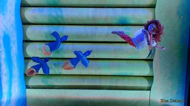 Феи заняты как Пчёлки в канун Рождества. Новогодняя сказка? смотреть онлайн