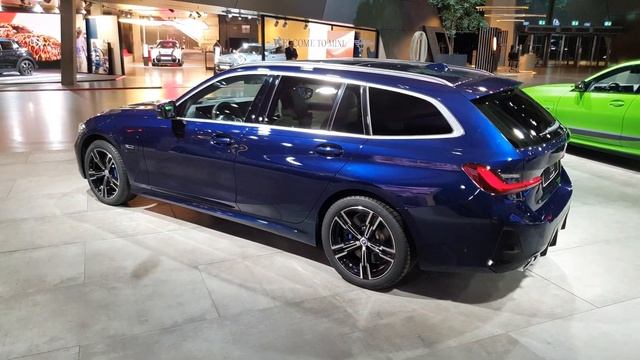 BMW 330e Touring G21 LCI - BMW Individual Tansanitblau II