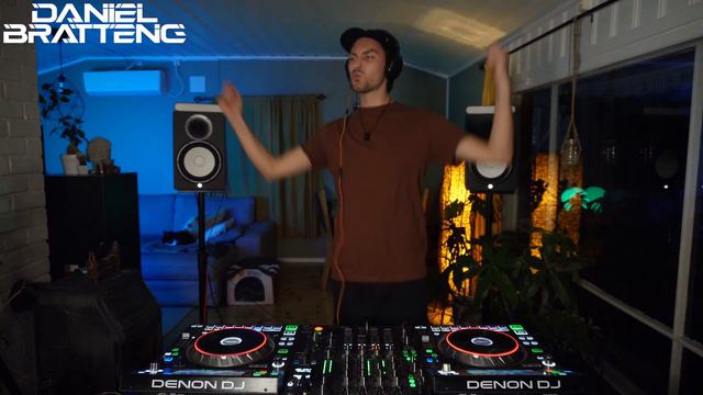 Bigroom DJ Mix September 2022 | Denon Sc5000 & X1800 смотреть онлайн