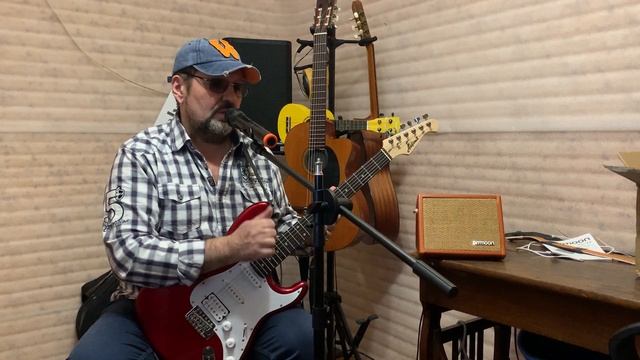 Комбик на аккумуляторе AMMOON - 15ac  Для улицы, метро, электрички. Полный обзор от профессионала.