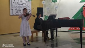 Юмореска, исполняет Родина Екатерина