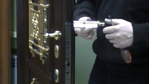 Замена цилиндра в дверях