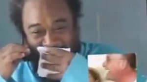 СМЕЮЩИЙСЯ БУДДА   МУДЖИ