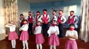 дети поют частушки