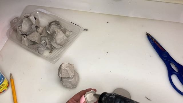 Поделки из яичных лотков. [Diy] смотреть онлайн