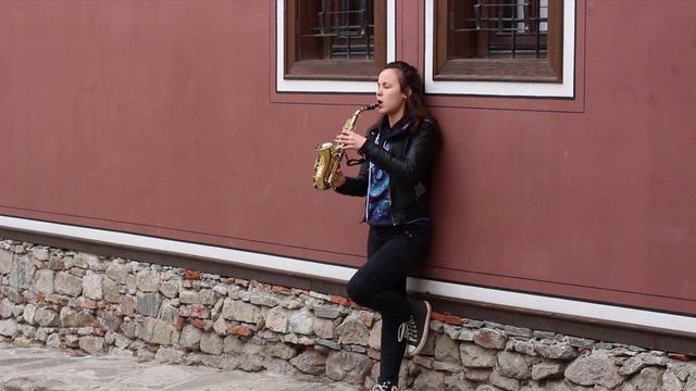 Обичай своята Земя- Галатея Мутафова смотреть онлайн