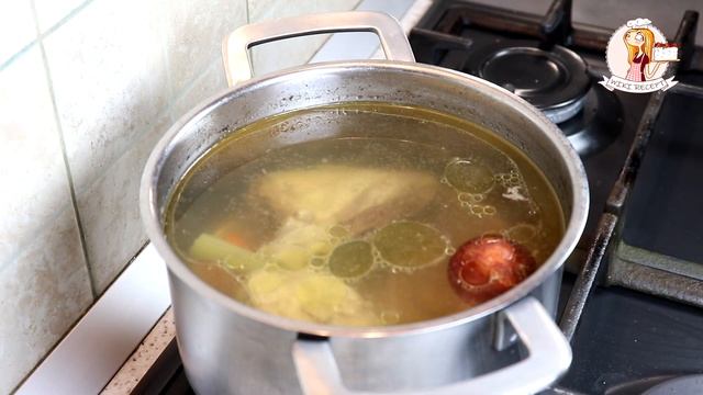 Вкусный КУРИНЫЙ СУП с КЛЕЦКАМИ. Рецепт приготовления нежных и мягких клецок в домашних условиях