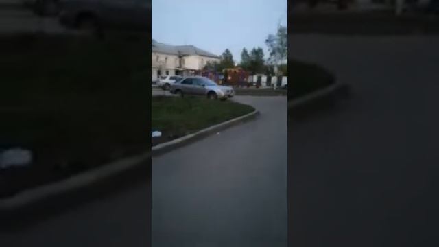 Кто выше пнёт мяч смотреть онлайн