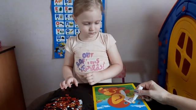 Делаем красивую картину из пайеток смотреть онлайн