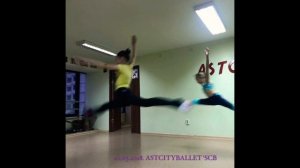 25.03.2018. ASTCITYBALLET ‘SCB #прыжки #растяжка #ангелы @astcityballet