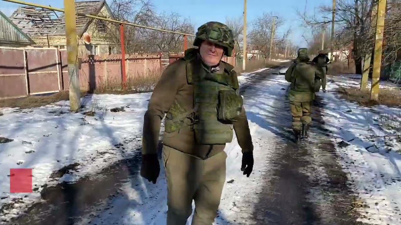 Угледар, Линия соприкосновения