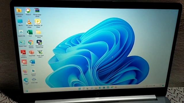 How to connect Computer Hard Disk to Laptop смотреть онлайн