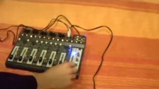 Videocheck - Behringer Xenyx 1002B смотреть онлайн