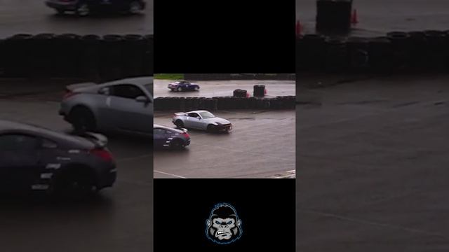 Fairlady Z Drifting Nearly hits 350z