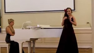"Вьется ласточка сизокрылая"