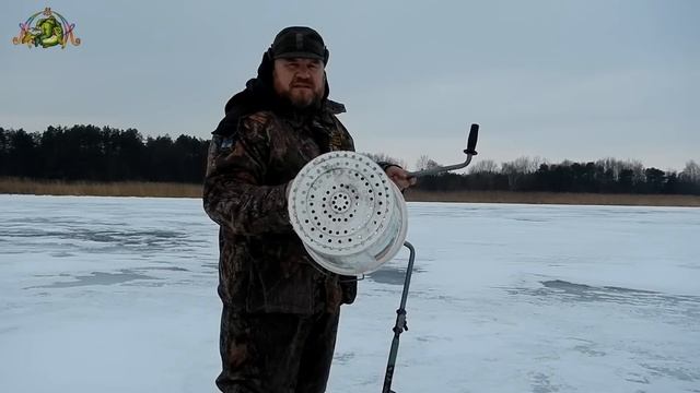 Зимняя рыбалка. Щуколовки,аквариум для живца. смотреть онлайн