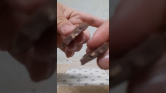 Обзор на шоколадку 'Alpen Gold' вкус Солёный миндаль и карамель смотреть онлайн