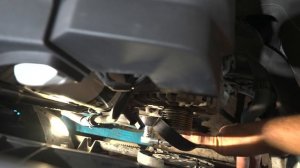 Audi Q5 2.0 Serpentine Dive Belt Removal and Replacement (2012 - 2017)