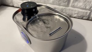 Металлическая аккумуляторная поилка для кошек