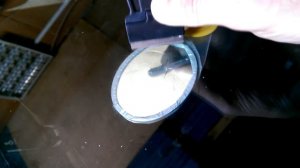 Ремонт скола с лучами на стекле с обогревом.