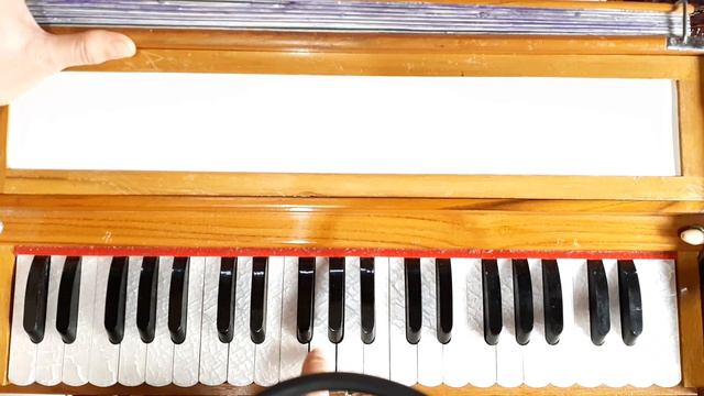 Alla Shah ko ko Jan Learning basic harmonium (127) آموزش هارمونیه الله شاه کوکو جان