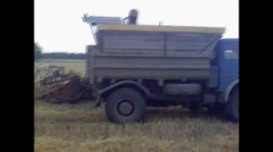 КОМБАЙН НИВА СК-5 Работа, выгрузка