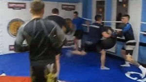 Подвижная игра для борцов(и не только)- "вышибала)".