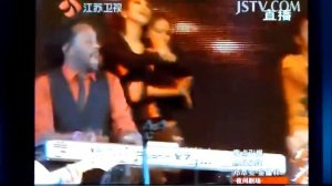 Shakira @ CHINA - "Waka waka" live at 2010 / 2011 New Year's Eve in Nanjing