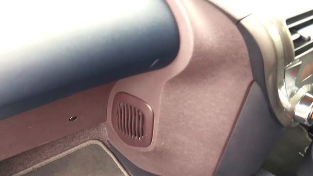 2009 59 TOYOTA IQ 1.3 VVT-I IQ3 3d AUTO 97 BHP смотреть онлайн