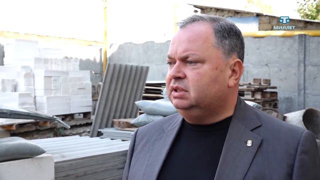 Жители многоквартирного дома против строительного склада