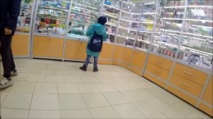 ШКОЛЬНИК ПОКУПАЕТ ПРЕЗЕРВАТИВЫ ДЛЯ ПАПЫ В 13 ЛЕТ/ ПРОДОВЩИЦЫ В А*УЕ
