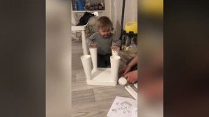 Как легко собрать детский стол и стул из Икеа