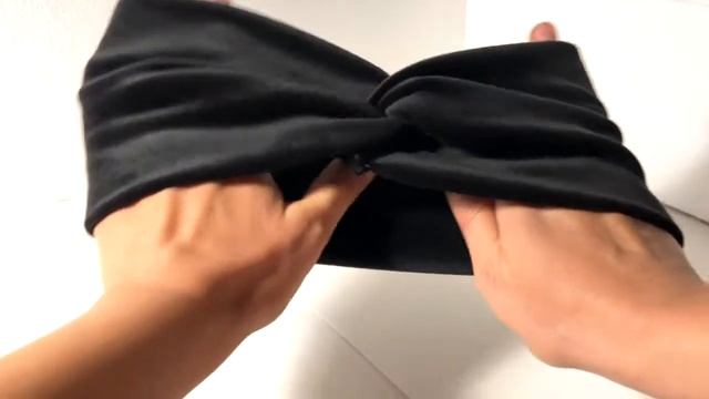 ПОВЯЗКА НА ГОЛОВУ ЖЕНСКАЯ ТЕПЛАЯ ЧЕРНАЯ