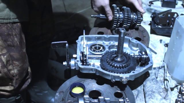 Сборка коробки передач мотоцикла Урал. Часть 3. заключительная. смотреть онлайн