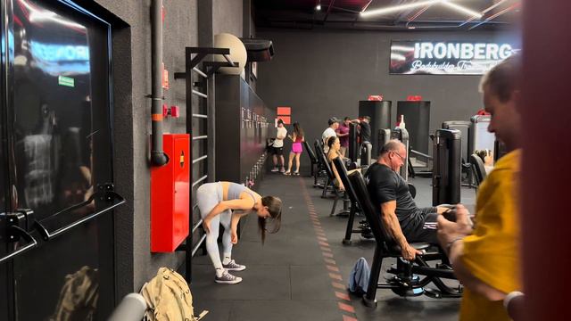 Новый Тренер Пашка смотреть онлайн