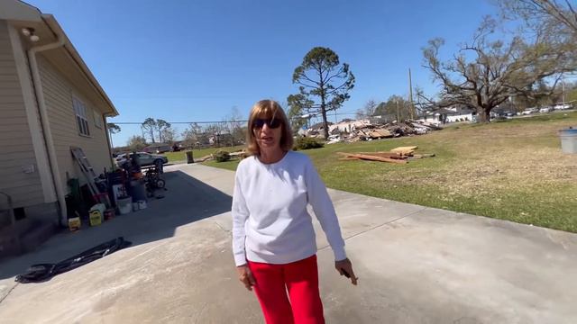 2022 tornado hits Arabi Louisiana neighbor of New Orleans смотреть онлайн