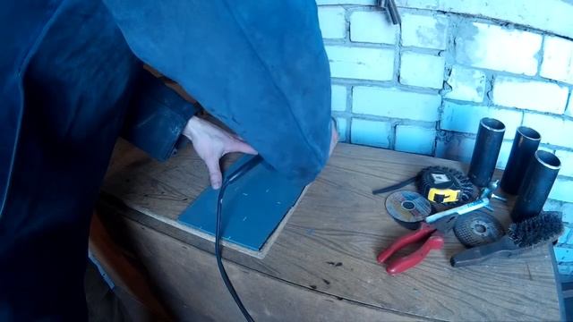 Чем быстро и легко отрезать зеркало для сварки.mp4 смотреть онлайн