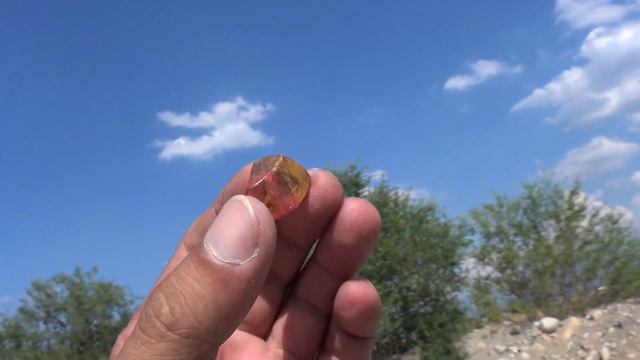 86 На Карьере можно найти красивые камушки смотреть онлайн