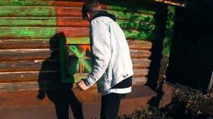 ПОКРАСИЛИ ЧУЖОЙ ДОМ. ПРАНК НАД ДРУГОМ.