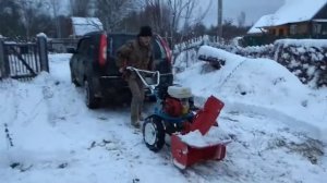 Мотоблок Нева МБ-23 Honda со снегоуборщиком.